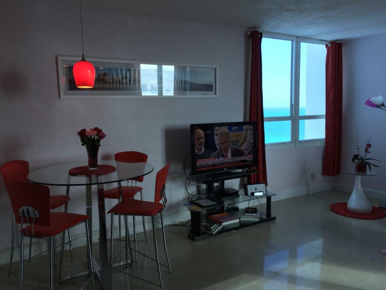 マイアミビーチCastle Beach - Great Viewsアパートメント エクステリア 写真